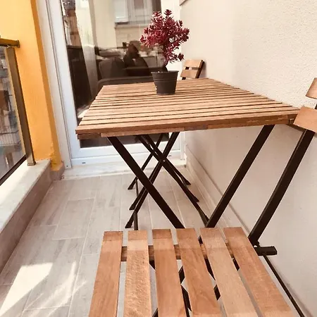 Alper Bey Homes Apartment